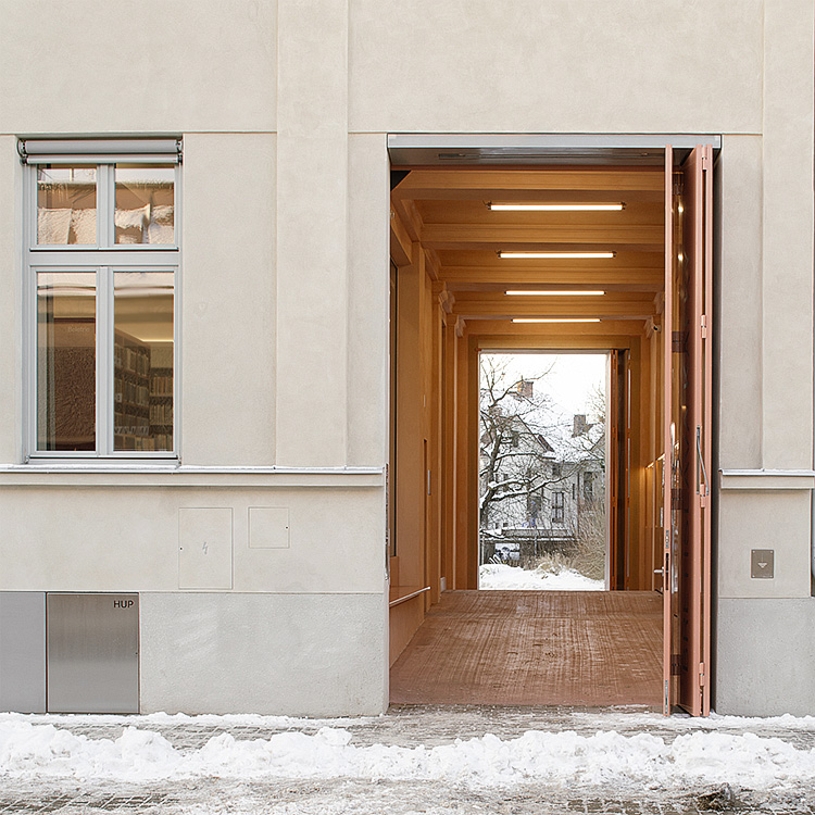 Knihovna v Červeném Kostelci_2